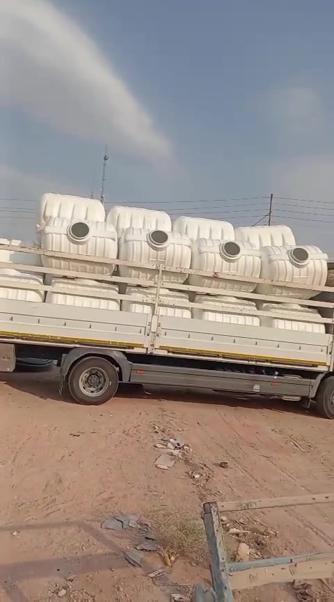 بسم الله
على بركة الله تعالى
.
بعد نفاذ الكميه الأولى تم وبحمد الله وصول وجبه جديده من تانكي الوطنيه الضمان المفتوح مع العرض الخاص ما زال مستمر
انشائية باب الحارة الانبار عنه شارع الحضره
للحجز والاستفسار  الاتصال على الرقم ***********  او مراسله على نفس الرقم واتساب.
