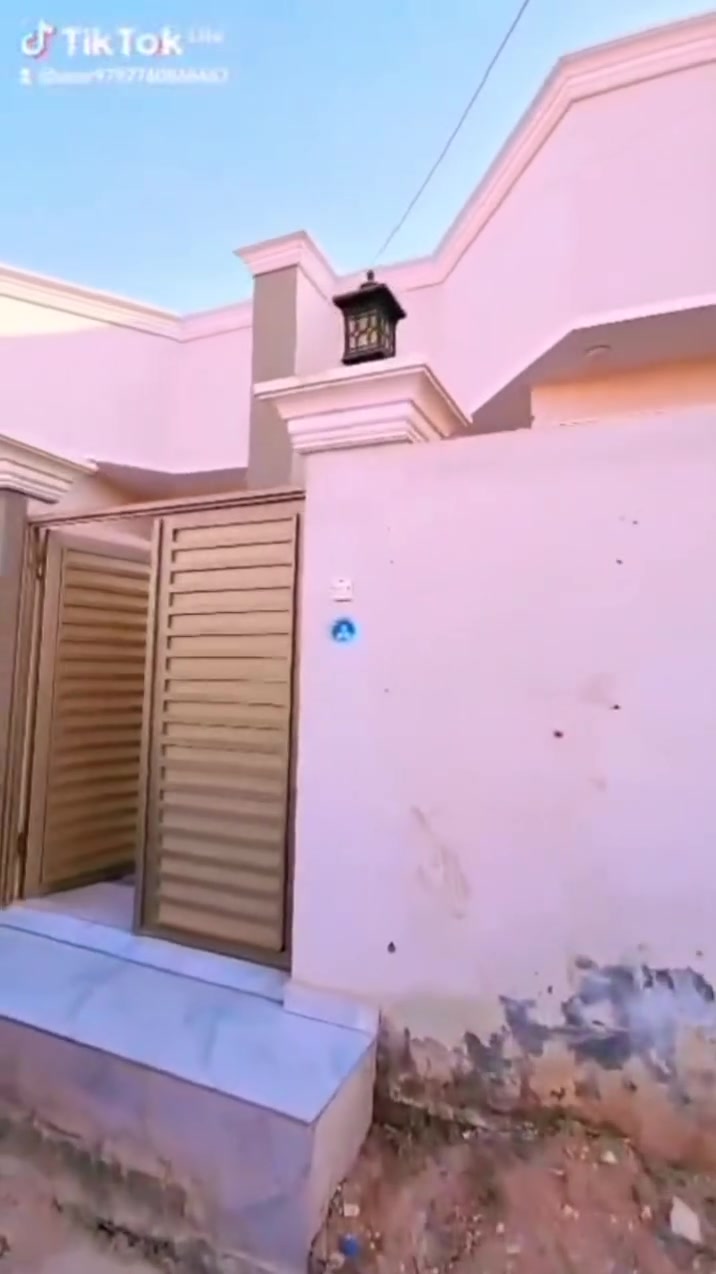 🏠 بيت للبيع | فرصة مميزة

📍 الموقع: الاسكان الصناعي شارع الأربعة آلاف، على التبليط
📐 المساحة: 120 متر
💰 السعر: 115 مليون دينار، وقابل للتفاوض وبمجال واسع

✨ موقع ممتاز وسعر مناسب، والبيت جاهز للبيع.

📞 للتواصل والاستفسار:
***********
