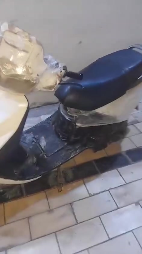 سلام عليكم دراجه فراشه مكينه نضيفه العلوان نجف كوفه السعر 350وبيها مجال رقم ***********وساب مستعجل عله بيعته
