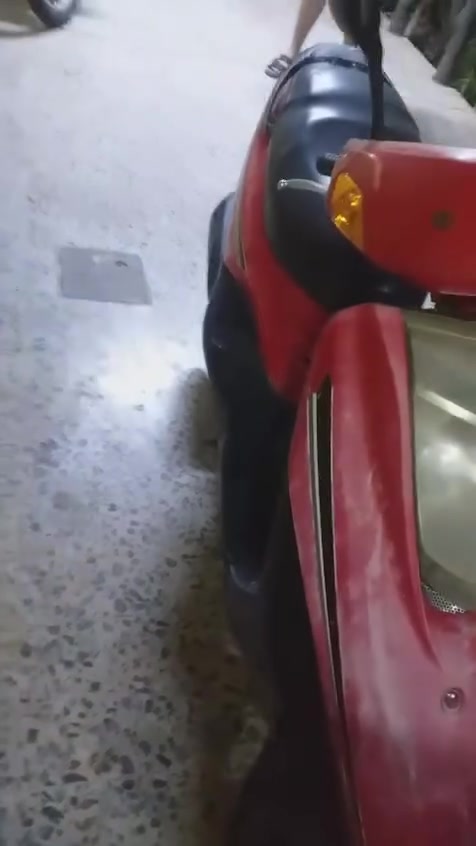 سلام عليكم للبيع موطور بريز 2007 كامل مكمل من كلشي كهربائياته كلها شغاله صلف وهندر السعر 400وبي مجال للتصال ***********
