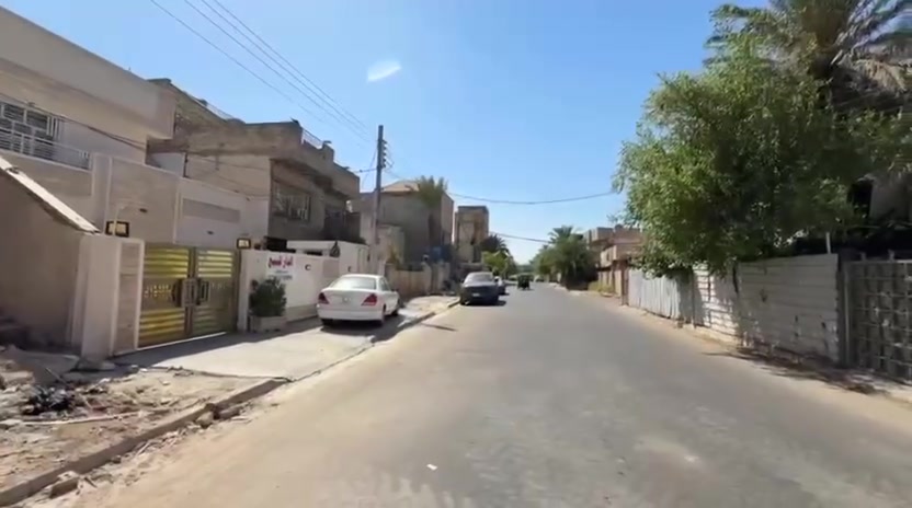 نعرض لكم دار يعتبر قطعة ارض للبيع 
📍حي العامل - شارع 15 متر و الرصيف ٤متر  قرب شارع ٧ نيسان  - قرب اسواق حبيبي

المساحة ٢٠٠م - واجهه ١٠م - نزال ٢٠م 
        ( سند مستقل )

للاستفسار الاتصال على الارقام التالية 
***********
***********
