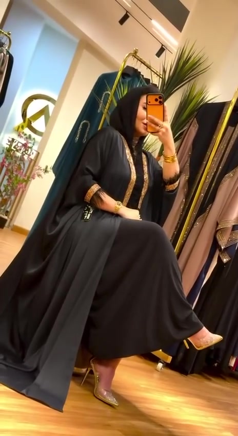 كل عباية حكاية من الأناقة والجمال
لطف للعبايات الخليجية
البصرة/الزبير مول/ط٢
***********
توصيل جميع المحافظات

