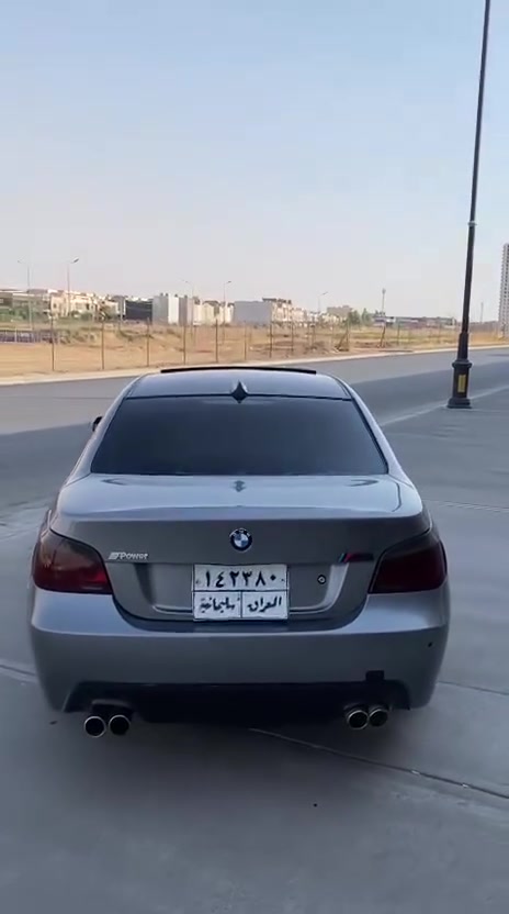 للبيع او مرواس
‏BMW))2009
بدون حادث 
بيها ثلاث قطع
محرك كير صدر كهربائي مكفول 
مكان سيارة بغداد 

***********
