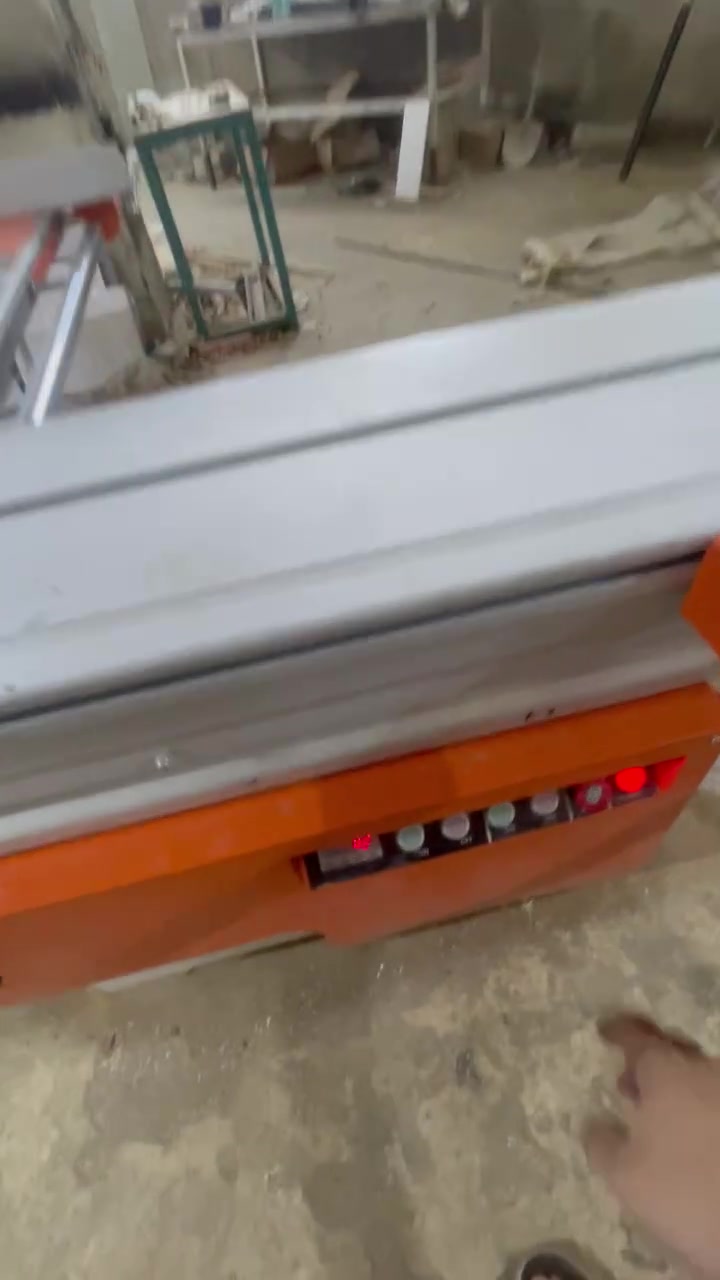 معمل mdfللبيع كامل يحتوي على
شراطه 4مراحل
كتر 3800
شافطه غبار 
مولد كيا
المكائن نظيفه جداً والمعمل جاهز للعمل 
موقع المعمل شارع الربيع مقابل مستشفى الشرق الأوسط 
تريد مكائن فقط او تريد الموقع ماكو مشكله
مساحه الموقع اكثر من 200متر +كراج 200متر
ايجار الموقع بسيط جداً
***********
