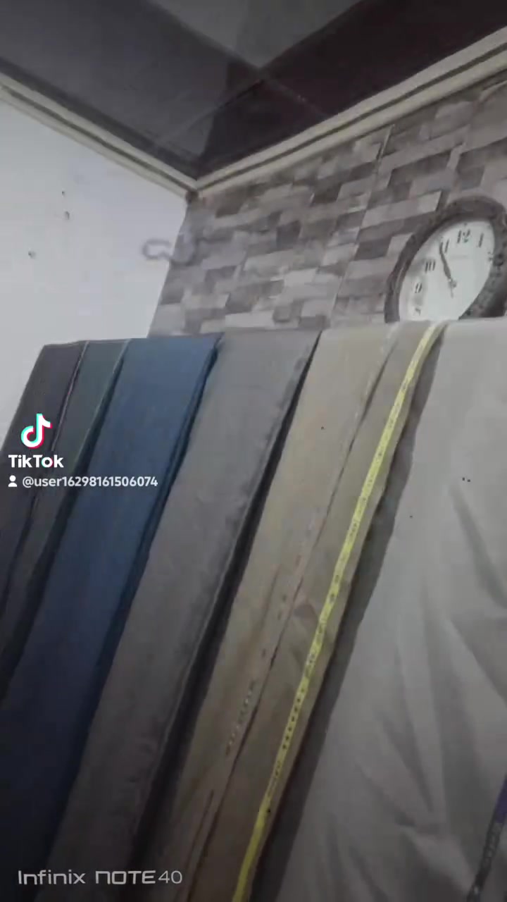 سلام عليكم زبائنا الكرام
يتوفر اقماش انكليزي ربيعي 
محل ابراهيم البدر 
العنوان ناحية الشورة قرب المنتزة 

***********//للاستفسار وتساب
