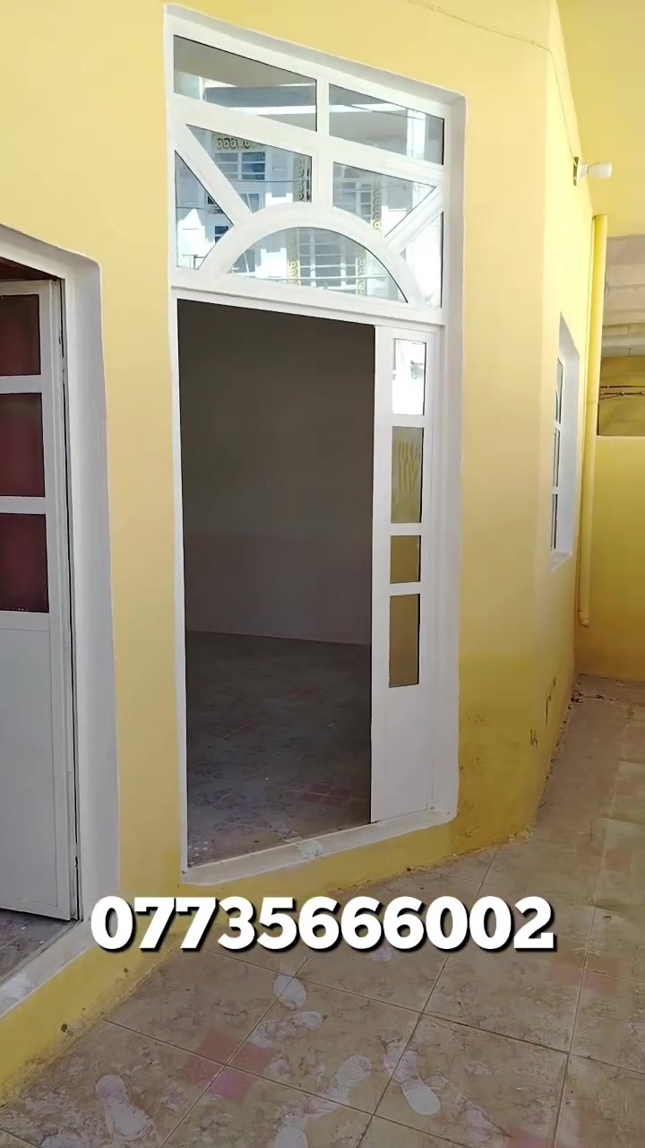 🏠 بيت للبيع في بعقوبة – بهرز

📐 المساحة: 100م²
📜 جنس العقار: طابو زراعي – سند 25
📍 الموقع: بعقوبة – بهرز، بالقرب من معهد أشنونا

يتكون البيت من:
• استقبال
• صالة
• مطبخ
• غرفة نوم
• صحيات داخلية
• بيتونة

📞 للاستفسار: ***********
