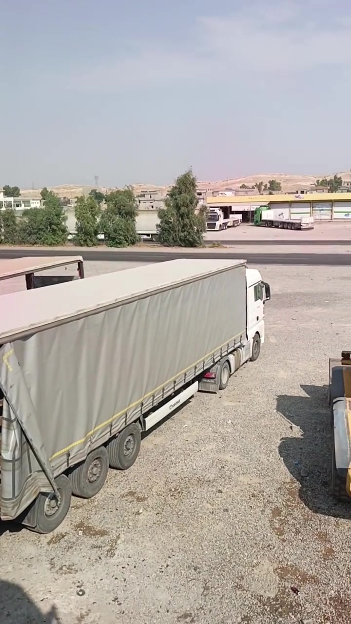 طوز • شاحنة