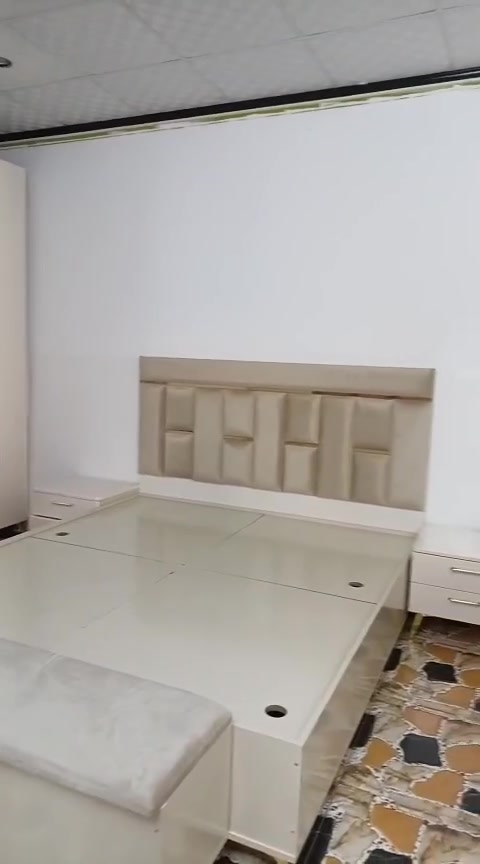 غرفه النوم تركيا اخشاب عراقي 
نضيف حيل مامستخدم غير 5اشهر 
اسعر مليون خمسميه بي مجال شوي 💵
تفصيل اتوصل واتساب ***********
