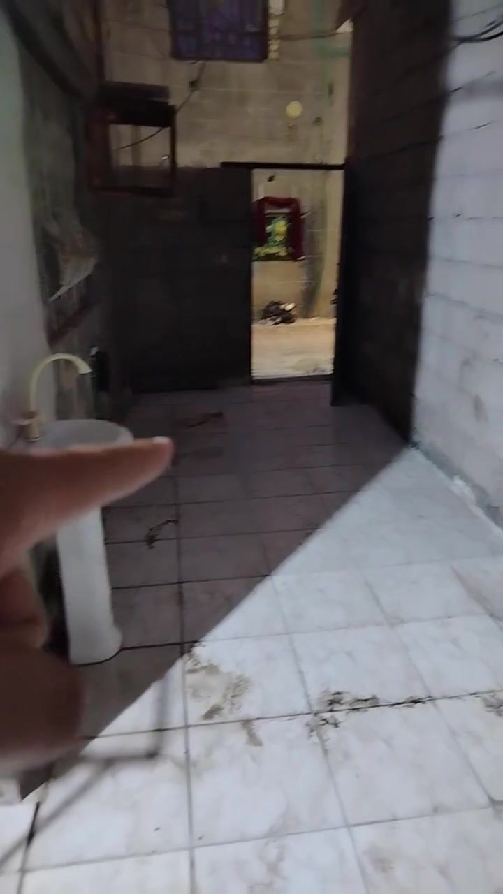 مشتمل ارضى الإيجار بل مطيحه قرب مستشفى فرهيدي ٢ غرفه وصاله ومطبخ وصحيات اجاره ٤٠٠ الاستفسار ***********

