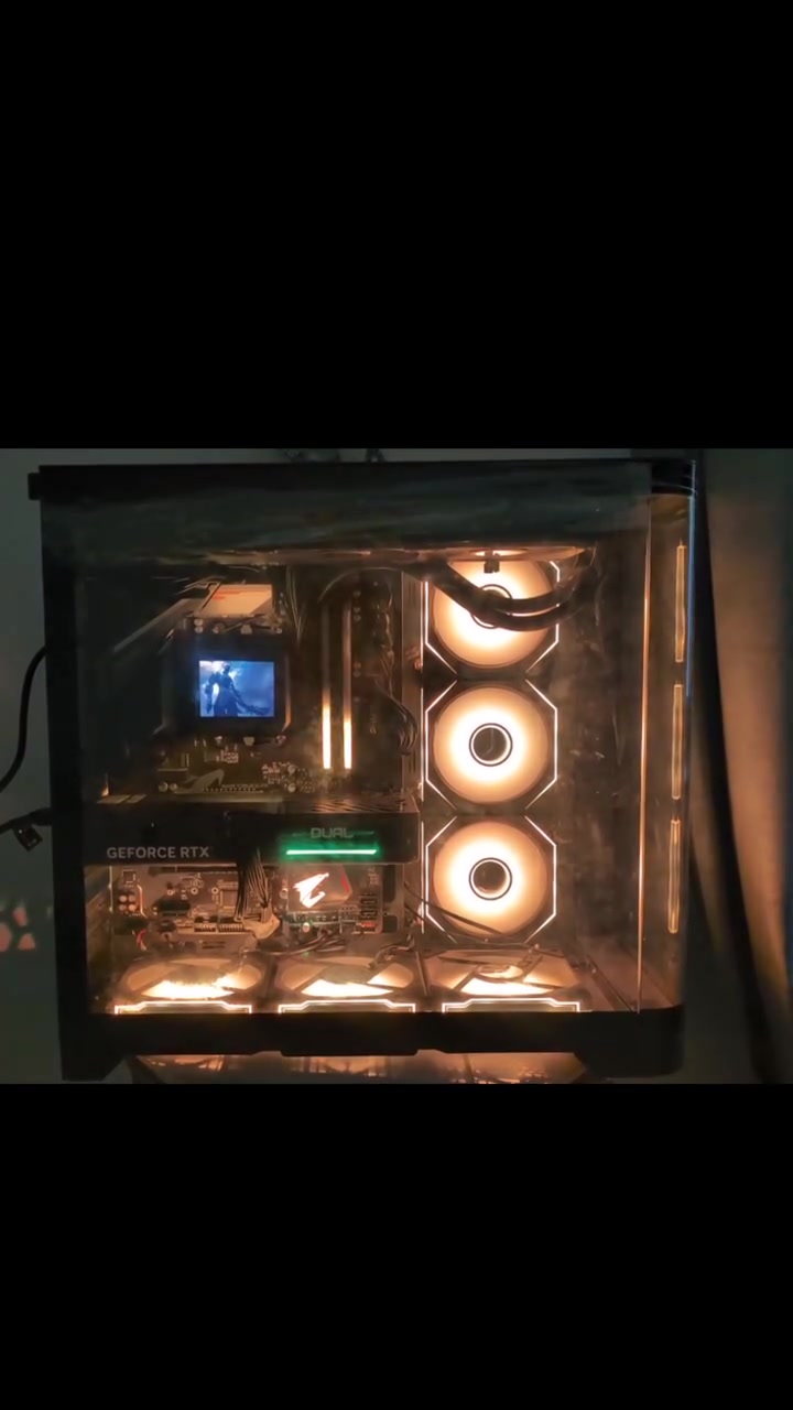 كل القطع نظافة 99% وبرانادت عالمية
الكيس جام بانوراما 9 فان
مذر بورد اورس اليت فول 
معالج R5 5600x 
مبرد مائي deepcool mystique 360ml lcd
كرت Rtx 5060 8gb 
رام قطعتين كورسير فنجنس برو 16 gb 3600
تخزين m.2 واحد تيرا
باور ماس 750 واط 
موجود واتساب 
***********
