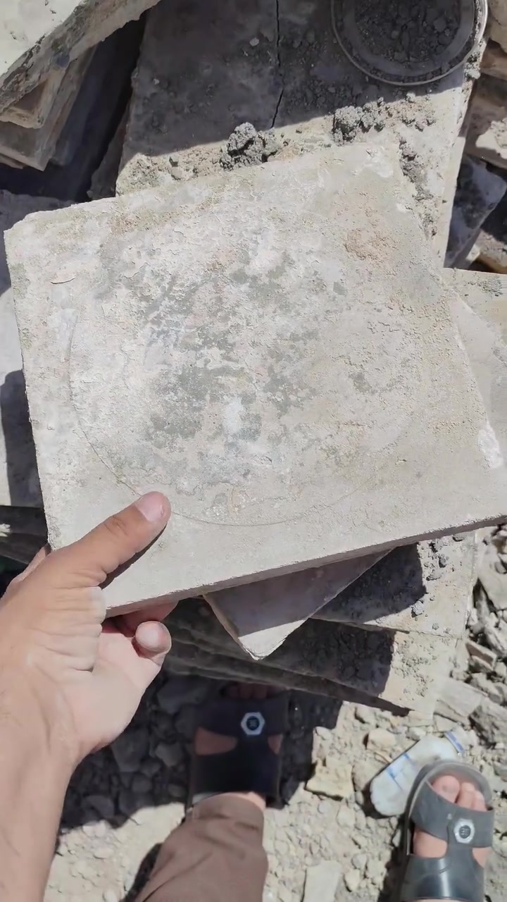 بيهن ٥٠٠ كاشية أو كثر للبيع شرط كلهن نضاف وكفالتي للبيع
