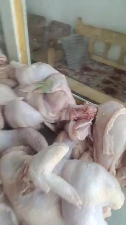 😩 رجع من الدوام وتعبان؟
🍗🔥 خلي غداك اليوم مندي أبو علي!
طعم طيب، وجبة تشبعك وتخليك مبسوط 😋❤️
📲 احجز وجبتك هسه
إشارة الأصدقاء
