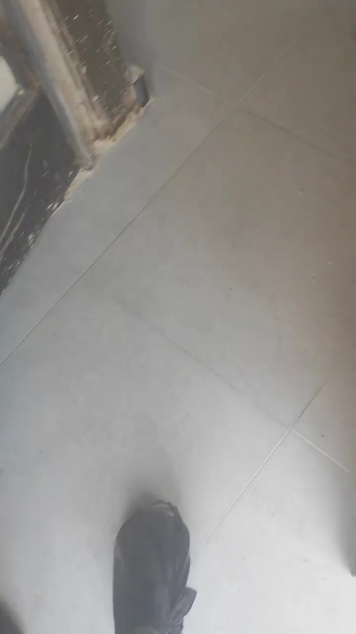 السلام عليكم خلفه سراميك بورسلين الواح هزاره بايات شغلنا على اليزر عملنا بابل فقط للاستفسار الاتصال ***********
