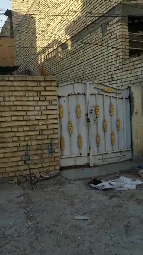 السلام عليكم قطعة أرض للبيع حي أور المساحة 85حي أور قرب حسينية الشهداء وسنتر حي أور قرب الشارع العام الواجهة 4وربع والنزال 20للاستفسار ***********
