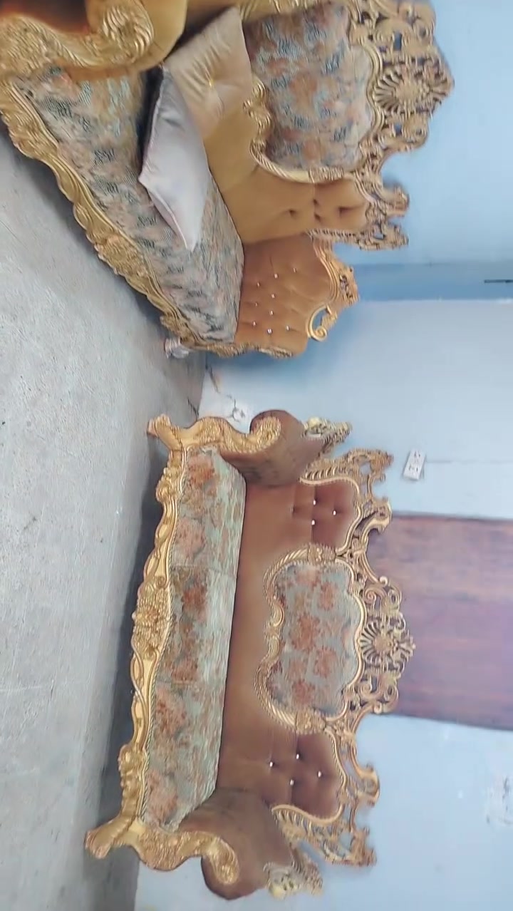 ملكي ٦قطع • ضخم • نضافة ٩٩٪