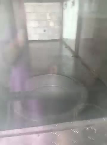 السلام عليكم عربانه. للبيع.
جاهزه. للشغل.  كهربائيات. شغاله.  عربانه. تتقفل.  
تايرات حجم. كبير.   السعر.  500. بيهه مجال.  
مكان العرابانه سريع الشعله. 
  التواصل على الرقم. وتساب او اتصال. 
***********
