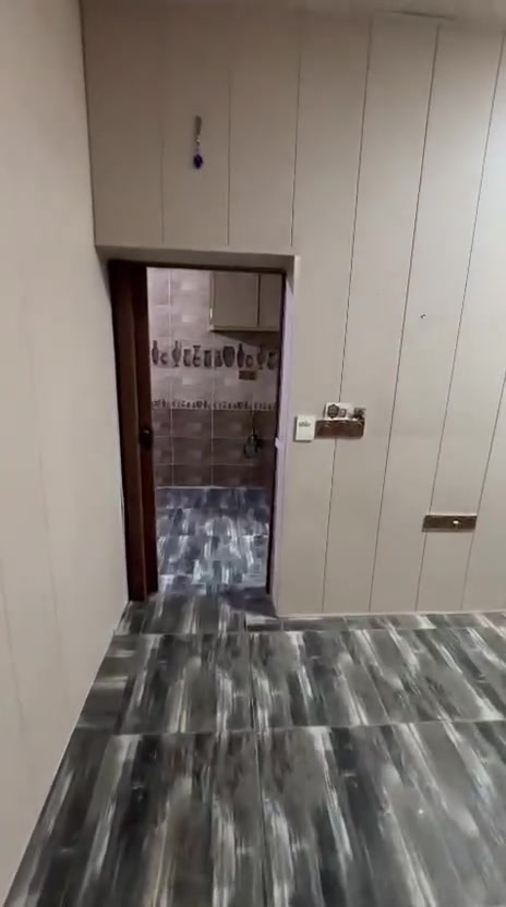 سوك جديد • غرفة وصالة • طابق ارضي معزول