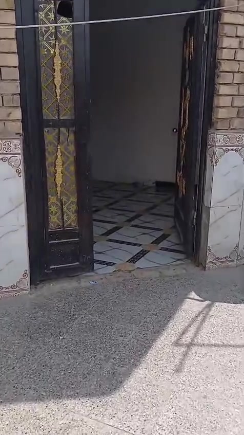 مفروش • ٢٥٠م • ٦غرف