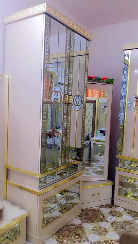 غرفة نوم تركية درجة اولى أخت جديدة السعر مليون و300 رقم الهاتف *********** العنوان الطارميه
