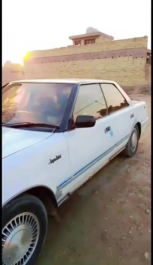 سلام عليكم هارتوب للبيع مديل 90 كير ومكينة جديد مابيها ضربة بس معجون شوية مبين عندك بل تصوير سنوية بسمي رقمهابصرة انكليزي 
مكاني بغداد العبيدي الاستفسار ***********
