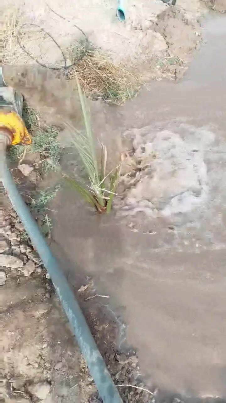 حفر الابار الارتوازيه • تعبيد الشوارع • تجفيف المنهولات