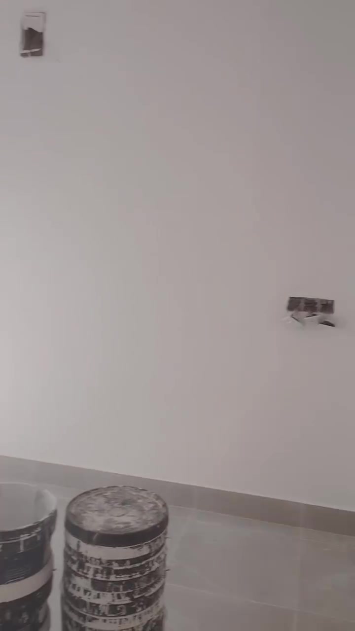 سلام عليكم  اليمحتاج خلفه لبخ
جص بورك   سمنت شغل درجه اولى
مكاني نجف هاذ رقمي 
***********
