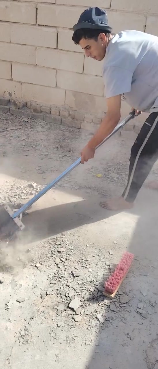 تنظيف منازل • ترتيب حدائق • تشربت سطوح