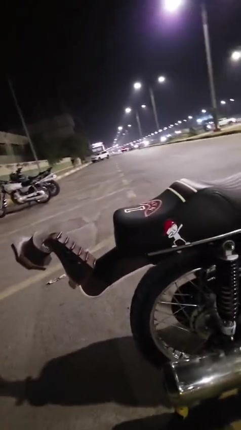 سلام عليكم دراجه نامه شلامجه تعمير جديد السعر 675وبيها مجال رجائن المو شراي لا يتعبني *********** فقط واتساب
