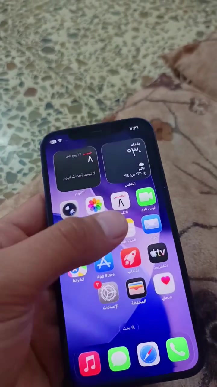 آيفون ١٢ • ٦٤ • سماعة داخلية
