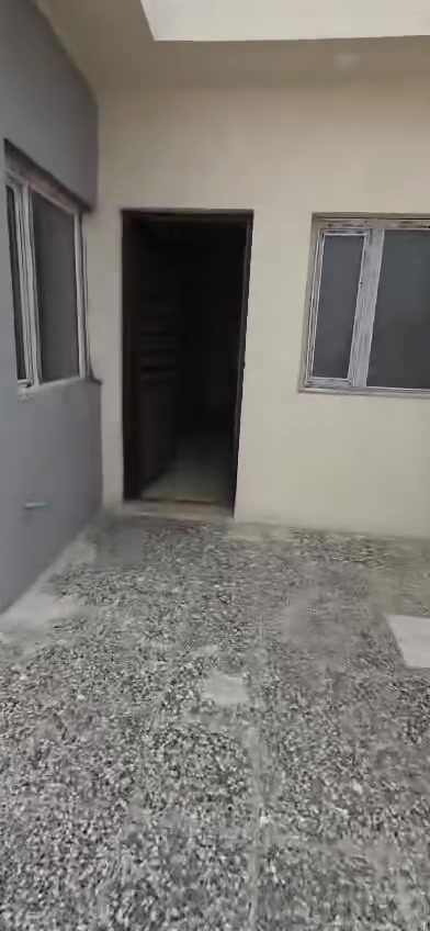 للبيع • عقار • بدون تفاصيل