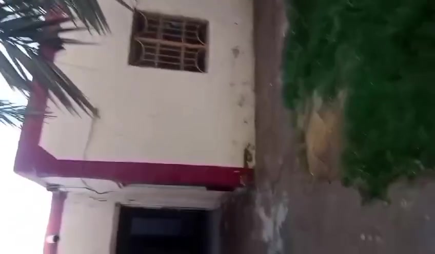 الدرللبيع طابو صرف تبليط ومجاري
 
مساحة 110

مكانه بابل الحمزه الغربي حي العسكري قرب ساحه كلبجه
رقم  ***********

