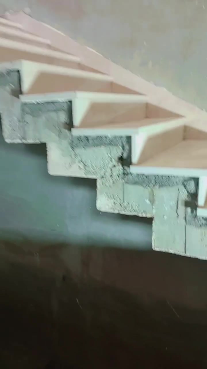 كادر سيراميك بحاجه الى/ خلفات / شغل نضيف ومرتب بأدارت سعد التميمي لتواصل ***********
