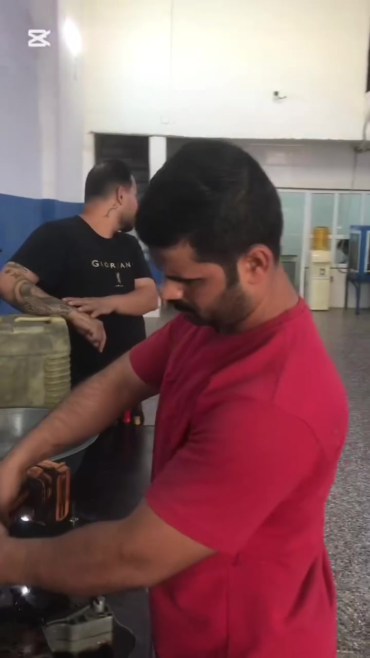 السلام عليكم تصليح سيارة GMC ورشة مسلم البهادلي للستفسار ***********/***********

