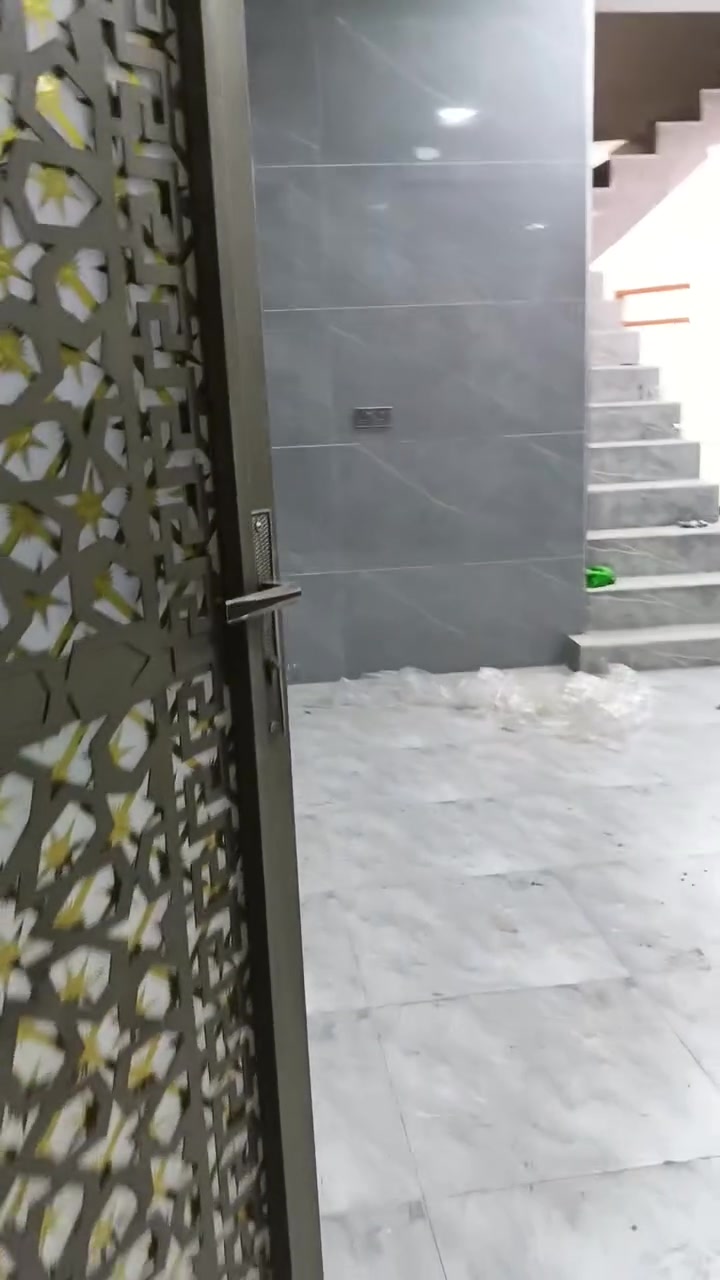 بيت للايجار • ٢٠٠م • أبو لبنان