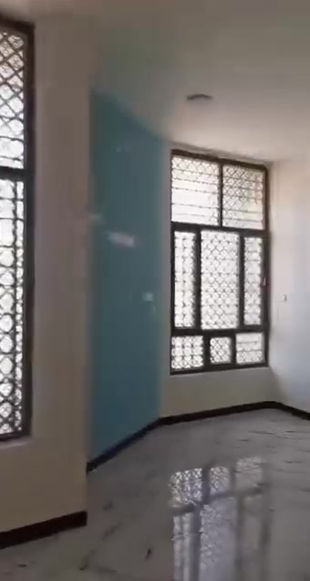 بيت • طابق ثاني • قرب جامع المرسلين