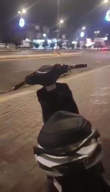 السلام عليكم ماكس مضلع الدراجه بلاديه ما مفتوحه ابد و اللائحه درنفيس الدراجه نضيفه كلش الدراجه بيه تزويد فقط كلج أمام و طبق فلاوين وعداد سرعه وصالنصه رياضي و يدات سكليتر و يدات بريك رياضي   الباقي كله بلادي ما ملعوب بيه ابد الدرجه نقصه فقط كهربائيات
مكان الدراجه كربلاء حي الحر 
لل استفسار *********** 
السعر  ٥٥٠ وبيه مال قليل .
السلام عليكم ماكس مضلع الدراجه بلاديه ما مفتوحه ابد و اللائحه درنفيس الدراجه نضيفه كلش الدراجه بيه تزويد فقط كلج أمام و طبق فلاوين وعداد سرعه وصالنصه رياضي و يدات سكليتر و يدات بريك رياضي   الباقي كله بلادي ما ملعوب بيه ابد الدرجه نقصه فقط كهربائيات

