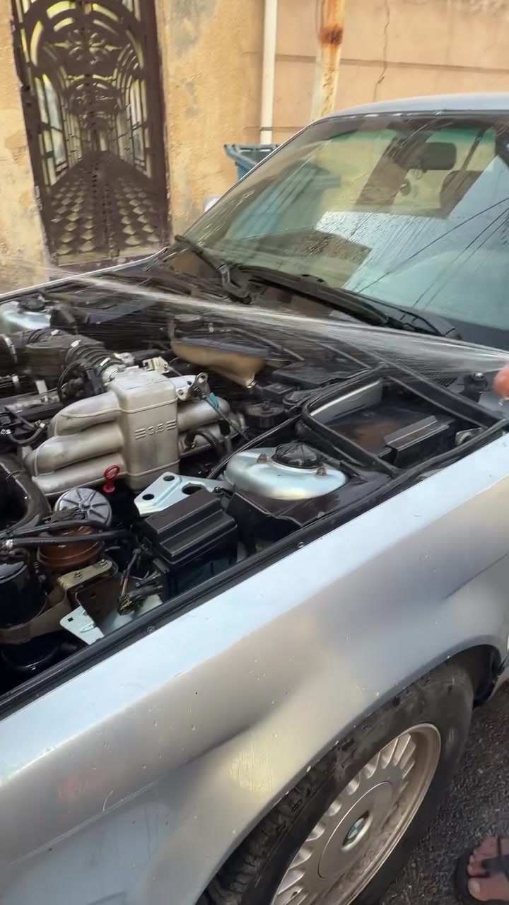 السلام عليكم
للبيع bmw اصل 730 محرك 735 بحالة جيدة كير تمام
رقم بغداد جديد وهزة وسنوية كله جديد السيارة بلادية بدون ضربة ولاتبديل ولا صبغ غرفته نضيفة 
العنوان بغداد الكرخ 
للتواصل (***********)
سعر (47)$ بيه مجال بسيط للشراي
