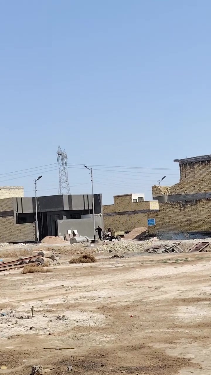 مجمع اليسر • ٢٩٠م • واجهة شارع