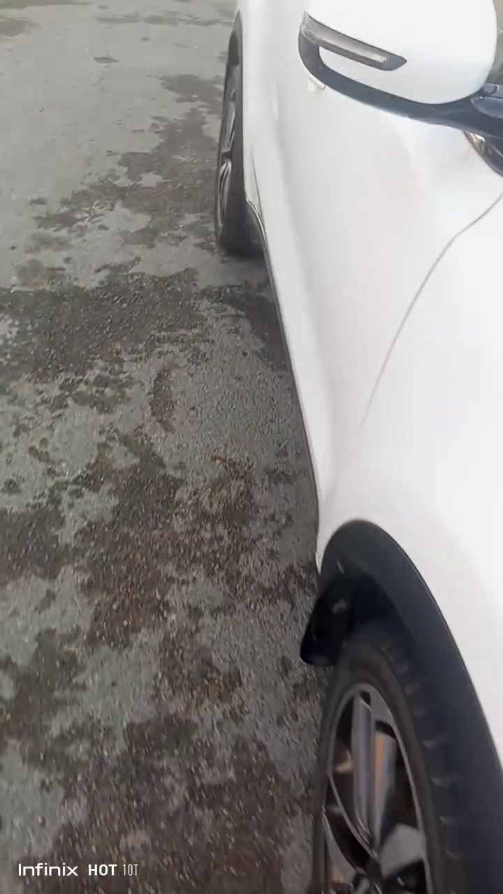 السلام عليكم ٢٠موديل خليجي
باسمي بغداد تحويل ثاني يوم 

٢سويجات  مابيها تبديل قطعه ولامفتوح شي

بيها صبغ جاملغات خلفيه 

حساسات 

مري شفط شاشه كبيره 

تحكم قياده معروفه باقي التفاصيل 

ماشيه ٩٣

***********

بغداد حي اور السعر١٧٠
