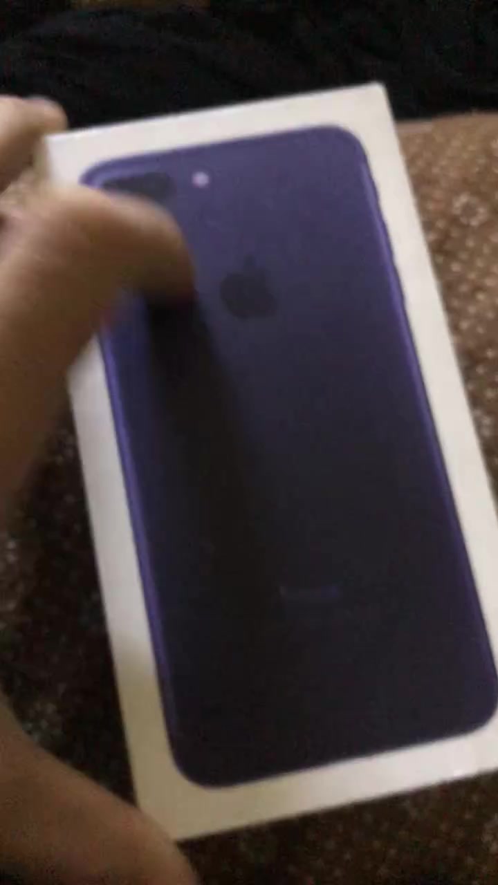 آيفون ٧ بلس • آيفون X • ذاكرة ١٢٨/٢٥٦