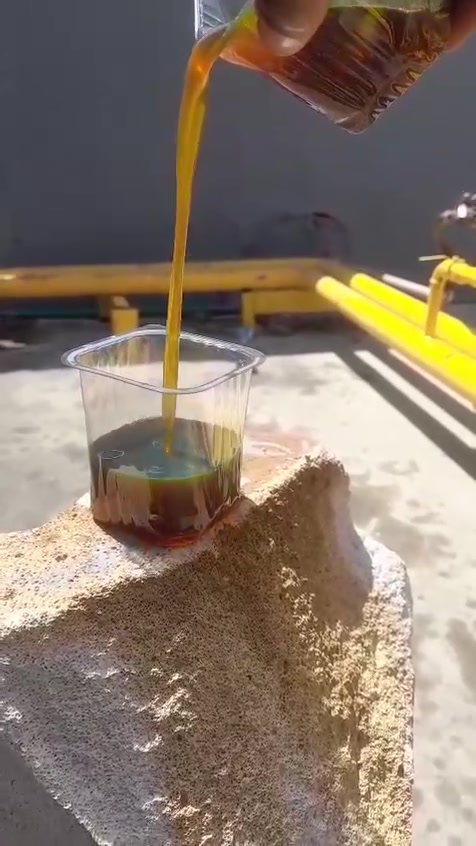 أحمر ثكيل الكميه 10الاف***********
