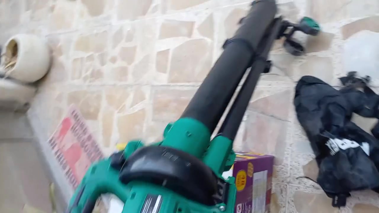 سلام عليكم متاح بلور سحب ودفع بدون بطاريه ويتحور كهرباء
الاستفسار الاتصال بالرقم ***********
