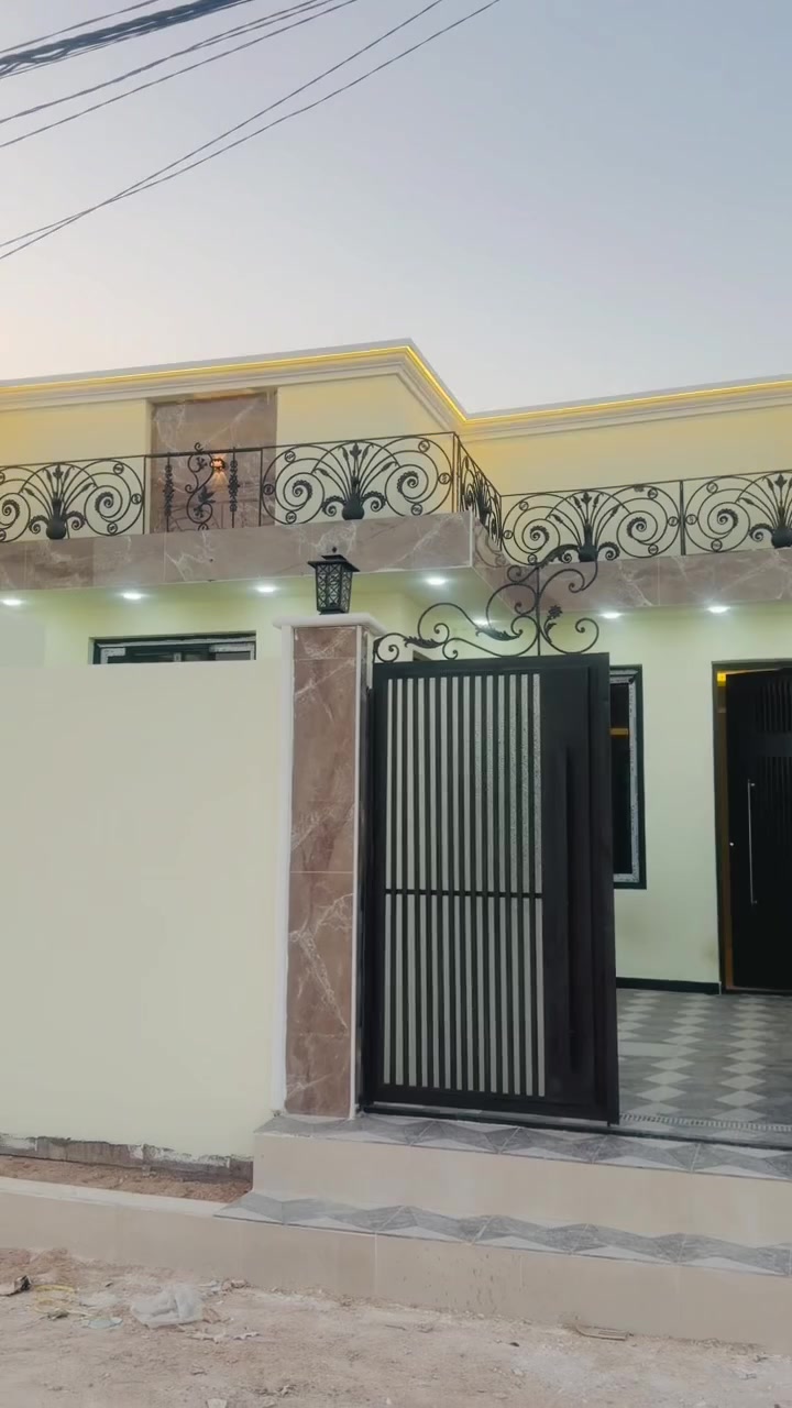 المساحه ١٥٠ م طابو زراعي // بالنجف // ملحق حي ميسان// 

السعر ٧٧ مع المجال 

*********** وتساب اتصل وتدلل
