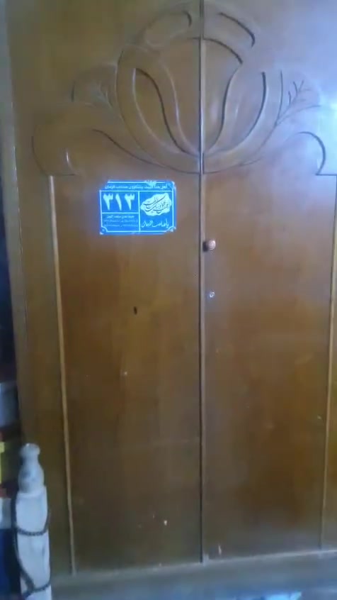 غرفة اخشاب صاج شغل الحلة دوشمة جلد ظهر جرجوبة 6 بيبان ب 600 ألف الحي الجامعي. بلااااااااااااااش 
***********
