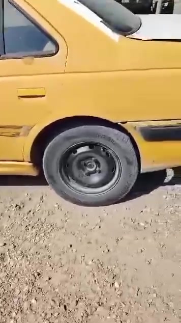 السلام عليكم سياره بيجو باص للبيع جاهزه وصولي السياره ما طالع بيها مضمومه السعر 1400 وبيها مجال ***********
