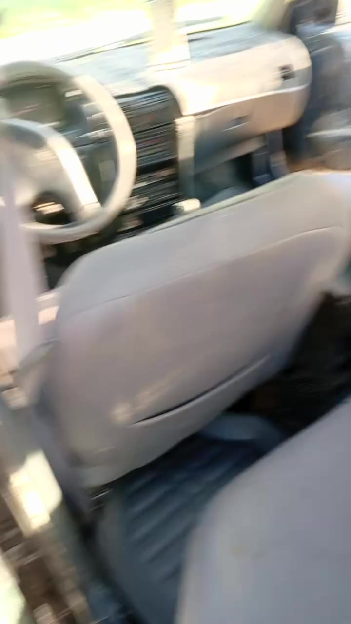 كيا سيفيا موديل 94 رقم بابل سنويتها ل 27.تحويل ثاني يوم. مكفوله من كير ومكينه وحداديه  السعر 28 وبي مجال بسيط. 

موبايل ***********
