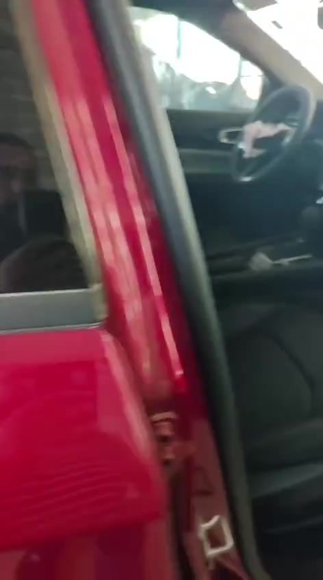 جيب كومباس موديل 24 حادث جدا بسيط السياره موجوده بعمان 5 ايام تستلم بغداد بعد الاتفاق الجاد بالشراء رقم التواصل ***********  سعرها جدا جدا مناسب 80 ورقه اللون الماروني موديل 25 فول مواصفات سعرها 81 ورقه مكاني بغداد البلديات مكتب الموده للمزادات الامريكيه
