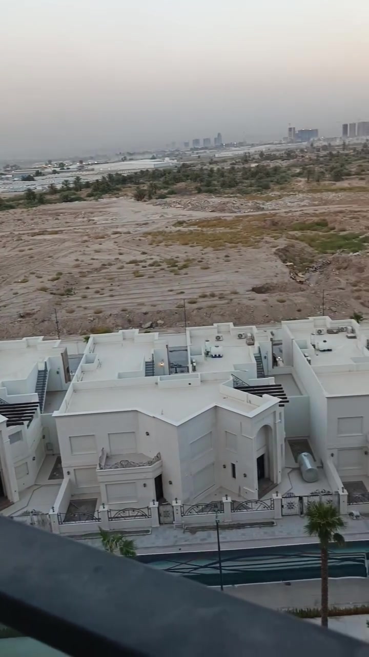 . السلام عليكم
شقة للإيجار في مجمع الود C2 طابق 9ثلاث غرف إطلالة باتجاه بغداد  إيجار مليون وربع للاستفسار الاتصال بالرقم ***********
