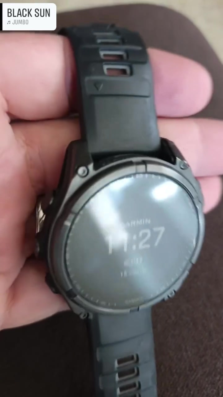 GARMIN
FENIX 8
47
تيتانيوم 
زفير 
سولار 
اعلى اصدار نظافة تامة
السعر 
1250.000
علبة ومرفقات كاملة 
قفل 
***********
