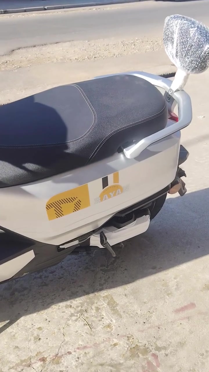 للبيع ماطور ريان وحش الكون لتنويه بصمه وحده الطفريه مكسوره سعر1100بي مجال حك هذوله التواصل *********** مابي واتساب ماعندي رصيد رمش اني اخبرك
